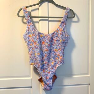JCrew Re-imagined Swimsuit Scrunchie scoopneck one-piece size 6 Afternoon Floral